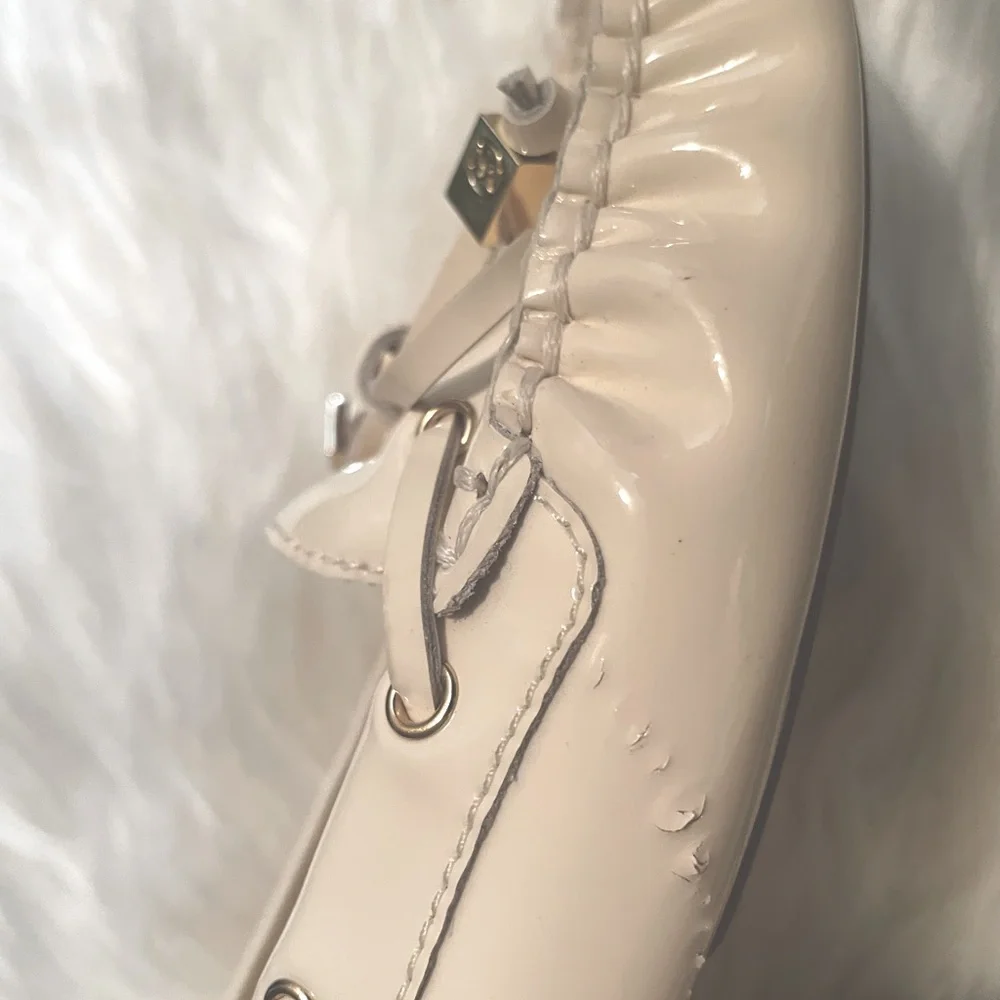 Michael Kors woman loft size 7M cream color - Picture 6 of 6